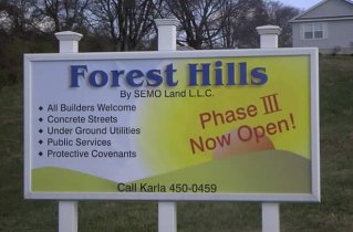 Forest Hills Sign